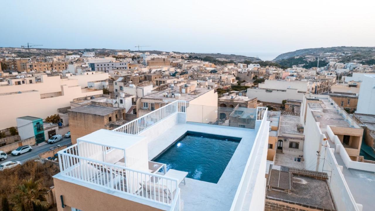 Anici Crt Penthouse 4 - With Private Rooftop Pool Victoria Exterior photo